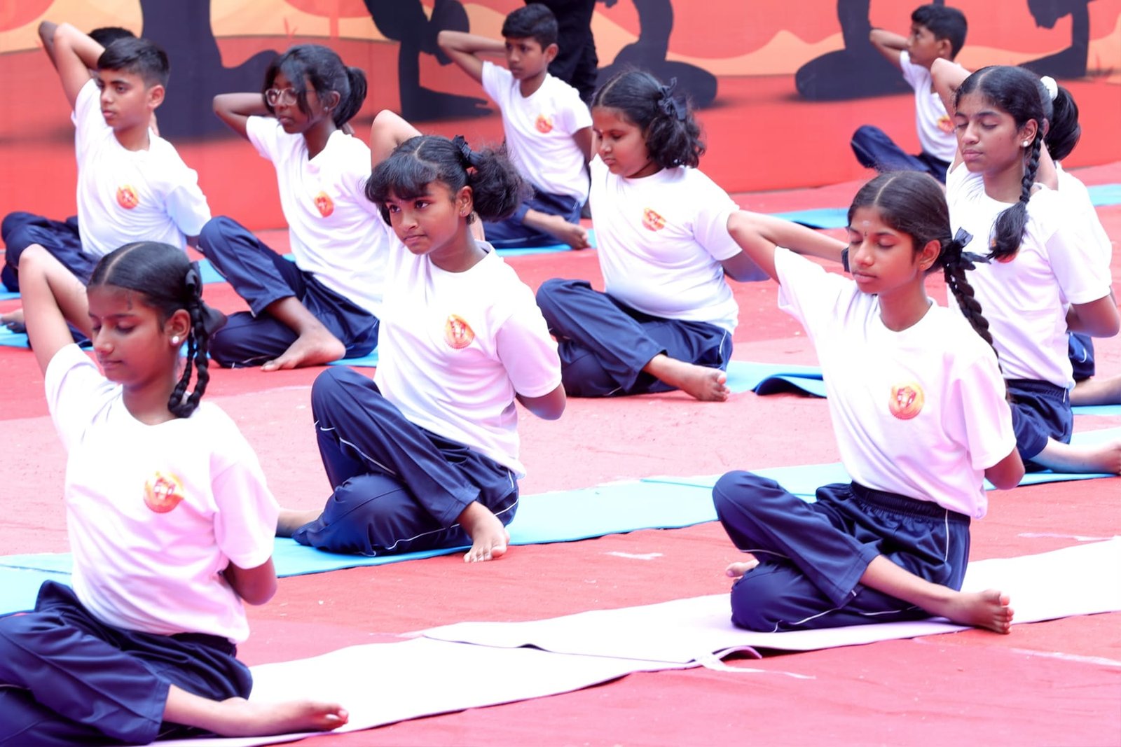 Yoga-1.jpg